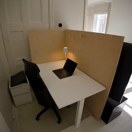 Modern 1br In Idyllic Ullanlinna דירה הלסינקי